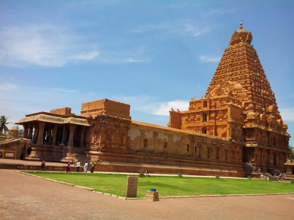 Popular Temples in Tamil Nadu Brihadeshwara scaled