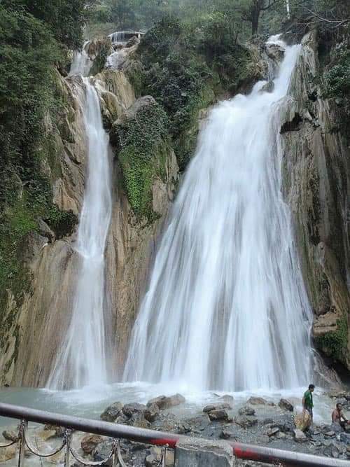 Kempty Falls at Uttarakhand