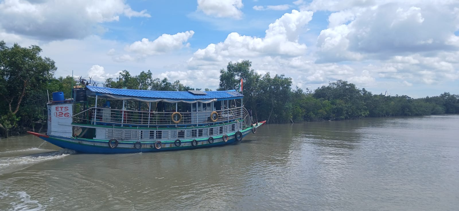 Turist Boat at Sundarban